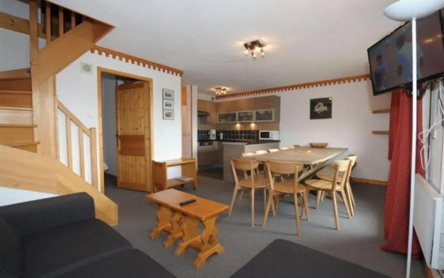 Appartement Les Menuires, 4 pièces, 12 personnes - FR-1-452-86