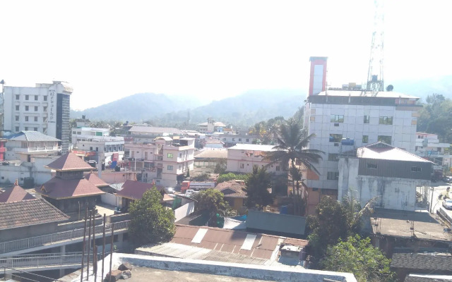 Grand Periyar Residency,Near Kumily Busstation