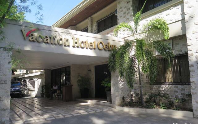 Vacation Hotel Cebu вид на фасад