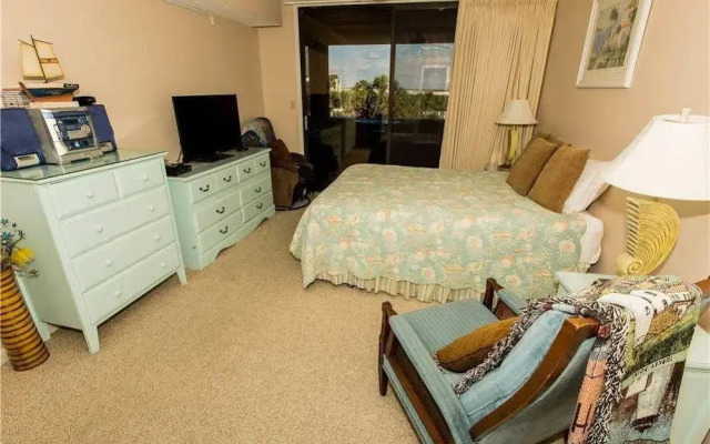 Jetty East Condominiums
