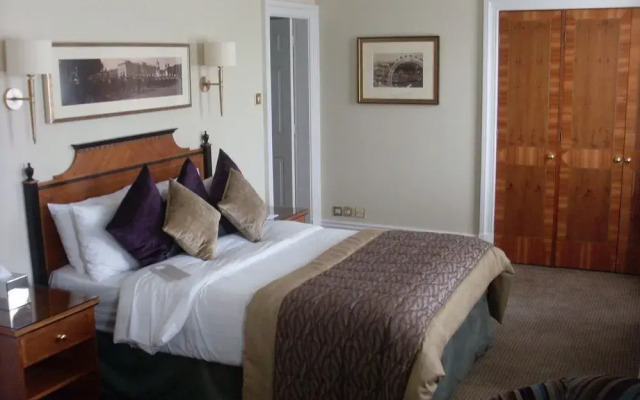 Hendon Hall