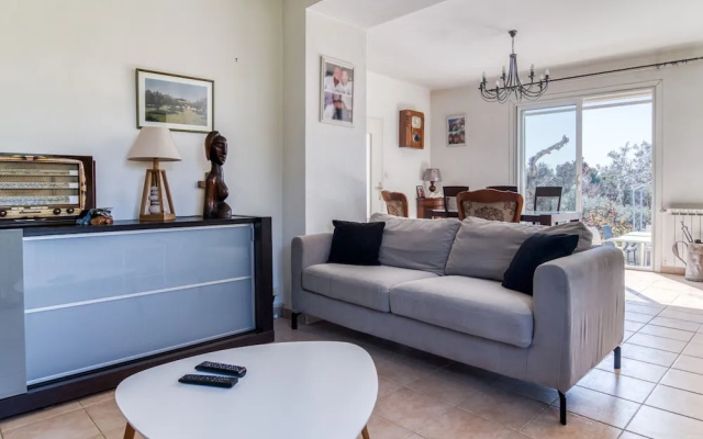 Secluded Holiday Home in Aups With Garden
