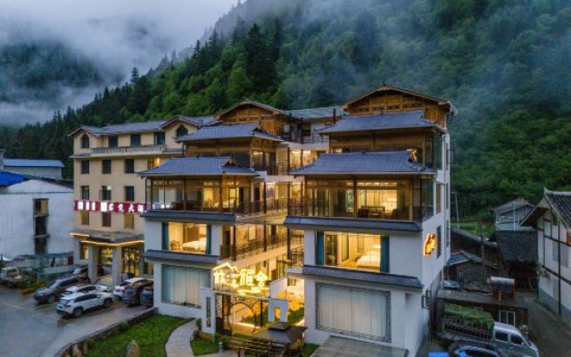 Songpan Linxi Yashe Homestay