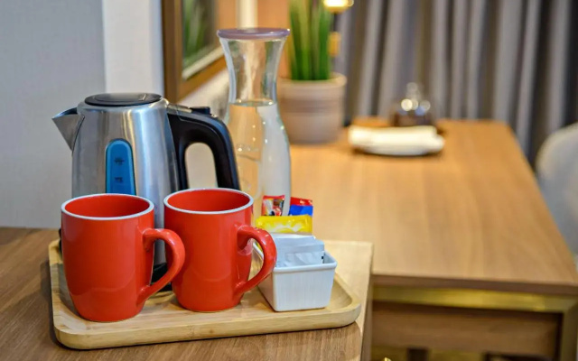 MCollection - Business & Leisure Stay in Eastwood City