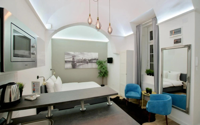 Standard Apartment by Hi5 - Nagysándor street