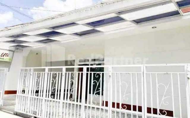 Oma Uti Syariah Mitra RedDoorz near Stasiun Lempuyangan