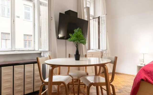 Optimal Apartment, 5 Persons, Long Stay Discount