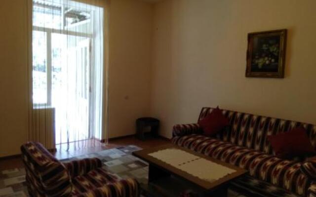 Отель Family House Армения, Цахкадзор - отзывы, цены и фото номеров - забронировать отель Family House онлайн комната для гостей