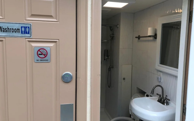 Casa Blanca Hostel