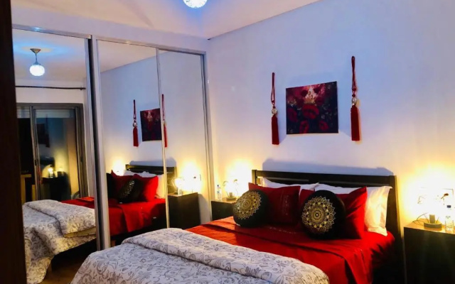 Red City Apartment