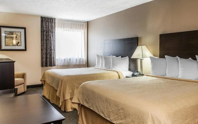Quality Inn & Suites  Mattoon Area