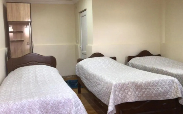Linda Guest house
