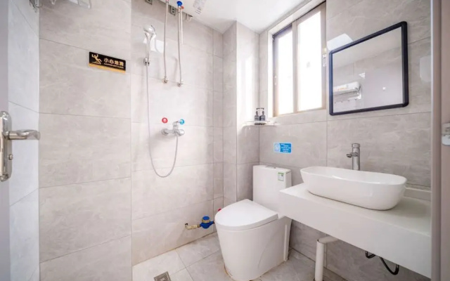 Moon Hotel Apartment Guangzhou Baijiang
