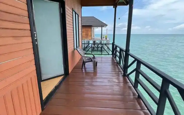 Derawan Fisheries Cottage