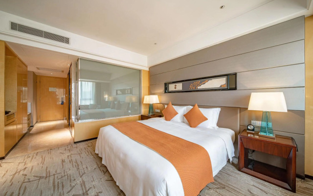 Отель Swissôtel Guangzhou