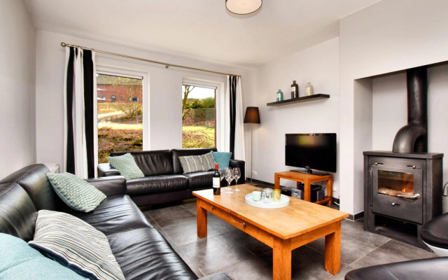 Cozy Stay Near Durbuy Woods