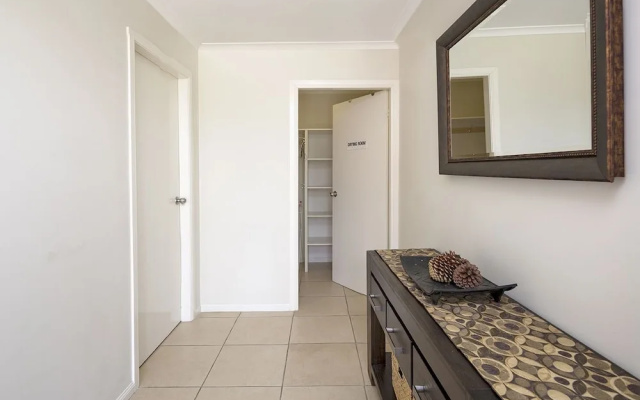 Eclipse 5- Spacious Townhouse