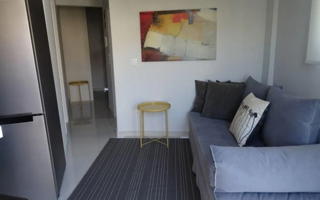 Minimal Luxury near Acropolis
