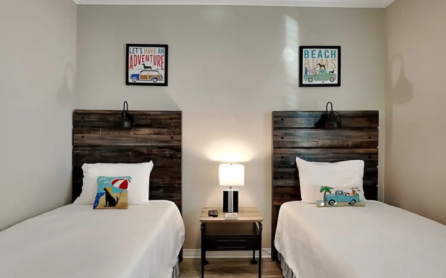Lost Key Townhomes #14225 - Deja Blue by Southern Vacation Rentals