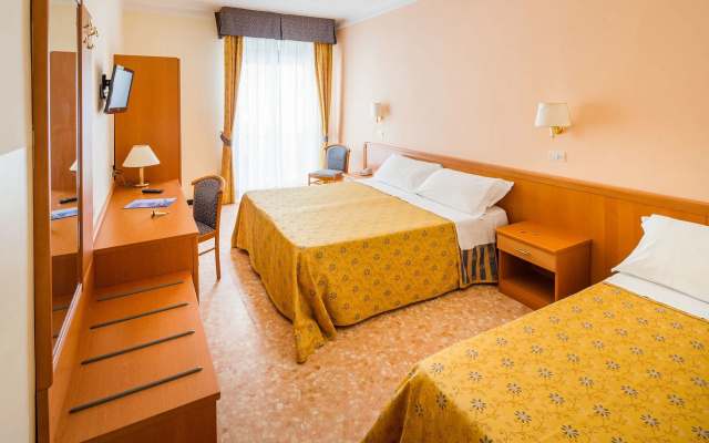 Hotel Centrale Curtis