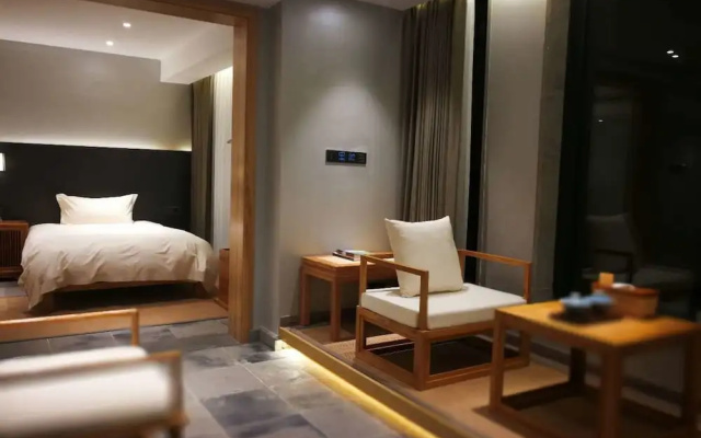 Taimuting Hotel