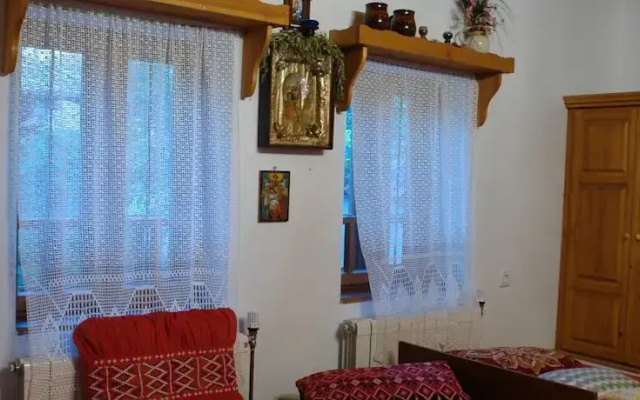 Chiflik Elena Guest House