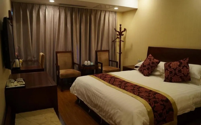Elan Hotel