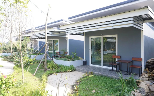 Thap Luang Resort 1