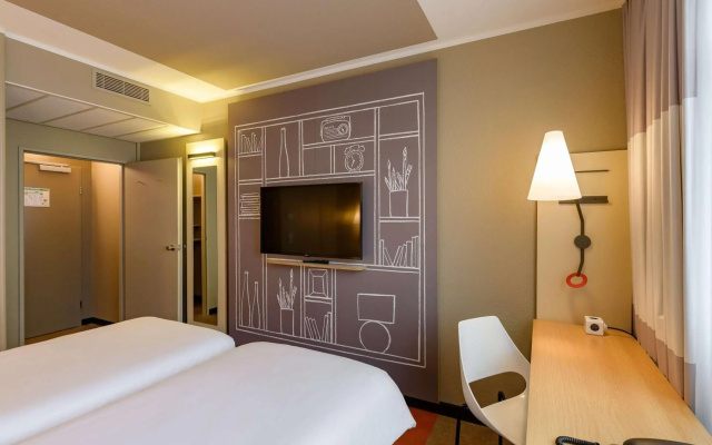 ibis Nuernberg City am Plaerrer