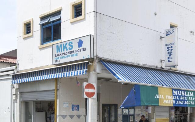 MKS Backpackers Hostel - Cuff Road вид на фасад