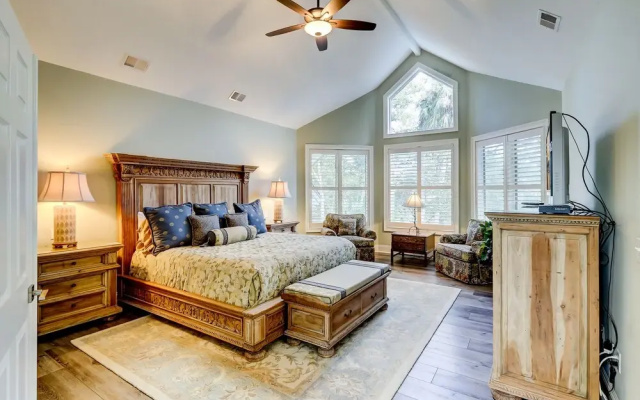 37 Moorings Villa