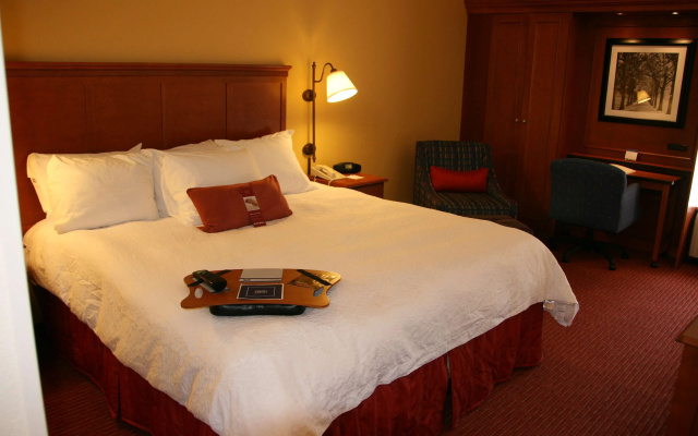 Hampton Inn Louisville-Airport