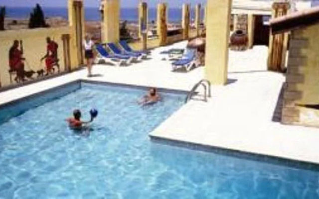 Roman II Hotel Pafos
