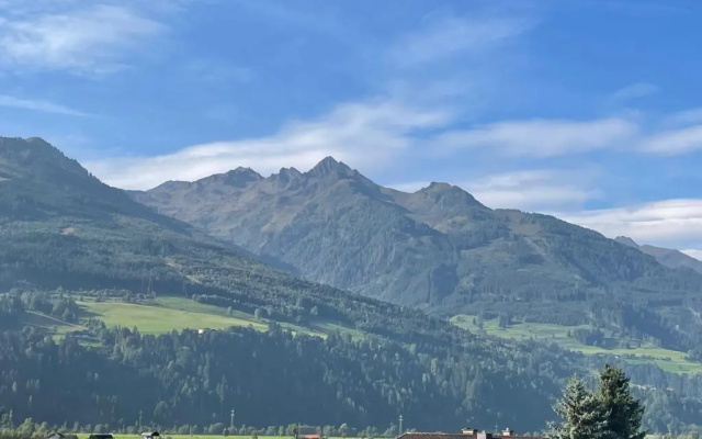 Mountain View Apartment in Piesendorf With Sauna
