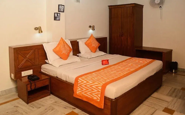 Hotel Falcon Crest by OYO Rooms