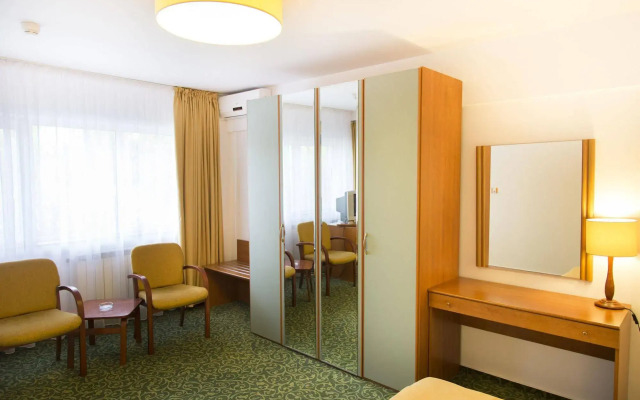 Hotel Herastrau