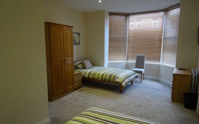 The Oakroyd Hotel