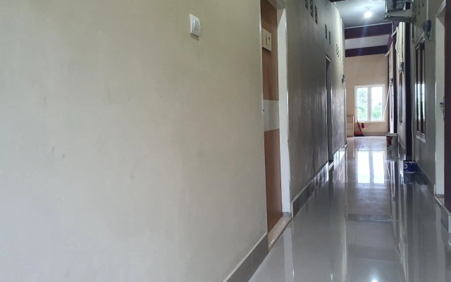 OYO 90976 Bagus Family Kost