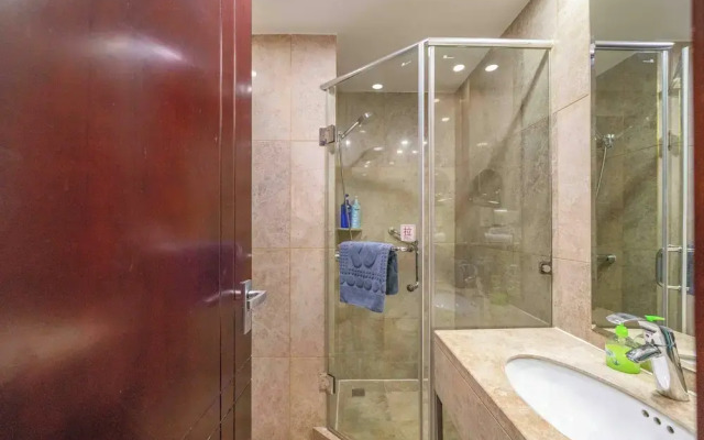 Tyms Xujiahui Stylish 1BR APT