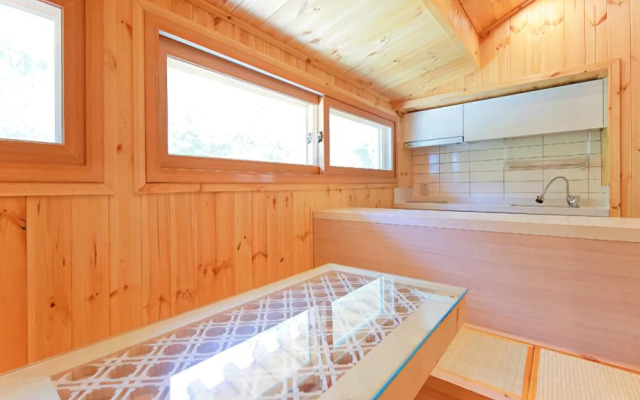 Pocheon CHW Hanok Pension