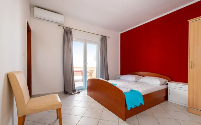 Bonvie Apartments in Center 12 B6