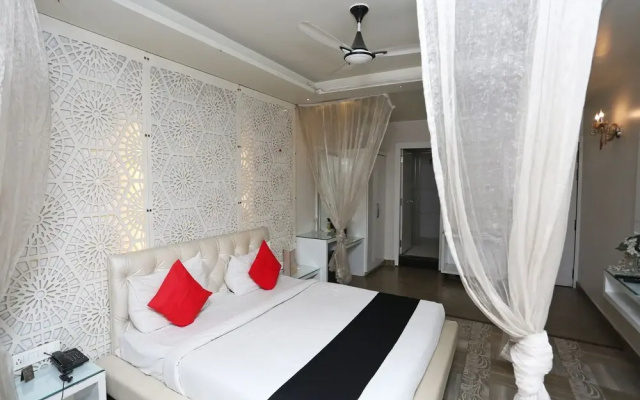 Capital O 5895 M K Vivanta