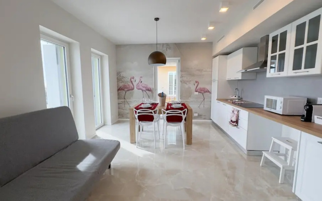 Fairmont Seafront Flamingo Suite by Ca-sa Check