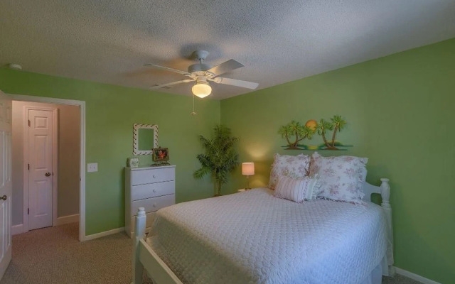 Beach Therapy Apartment 2 Bedroom