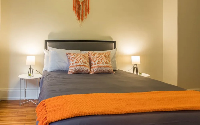 Stylish Cultural District Apartments