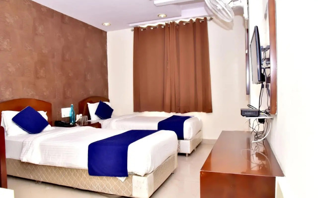 Hotel O Grand Decor