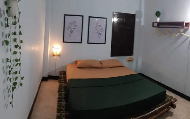 Good Feeling - Hostel