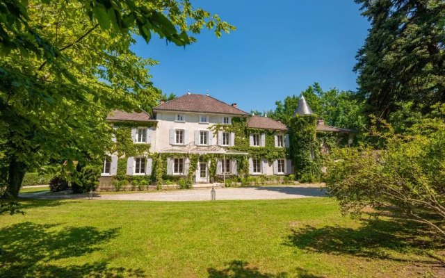 Chateau Des Ayes Chambres & Suites