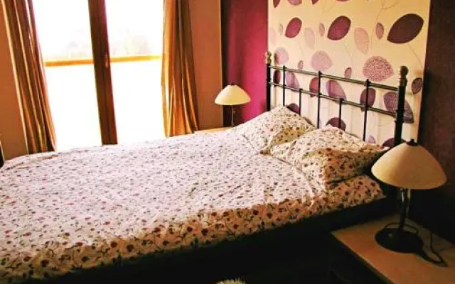Apartament Szarotka