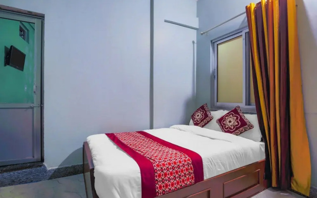 OYO 406 Hotel Diamond